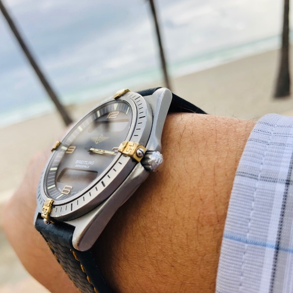 SOLD! Breitling Aerospace F56061. - Picture 3 of 7